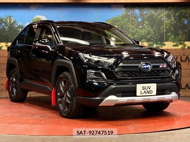 Toyota RAV4 2023-09 6816866-15