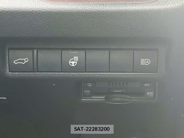 Toyota RAV4 2019-11 6816872-4