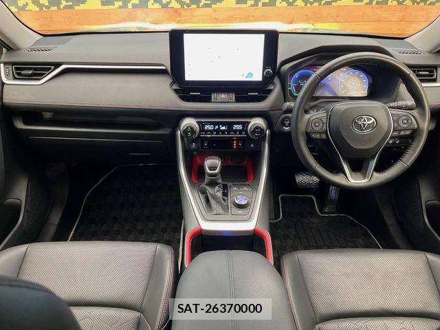 Toyota RAV4 2023-07 6816862-1