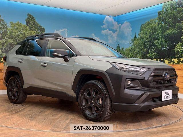 Toyota RAV4 2023-07 6816862-19