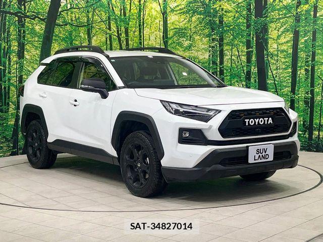 Toyota RAV4 2023-10 6816858-15