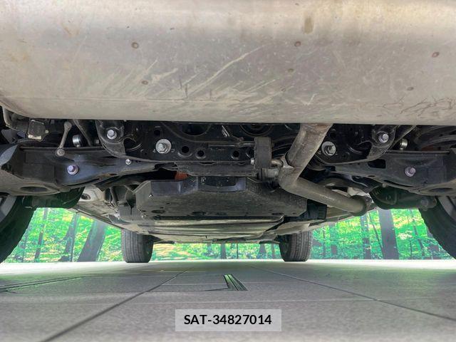 Toyota RAV4 2023-10 6816858-18