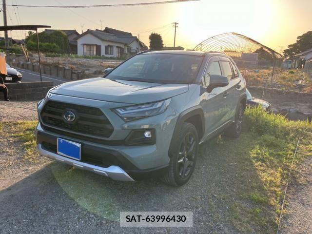 Toyota RAV4 2024-08 6911924-1