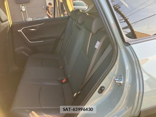 Toyota RAV4 2024-08 6911924-7