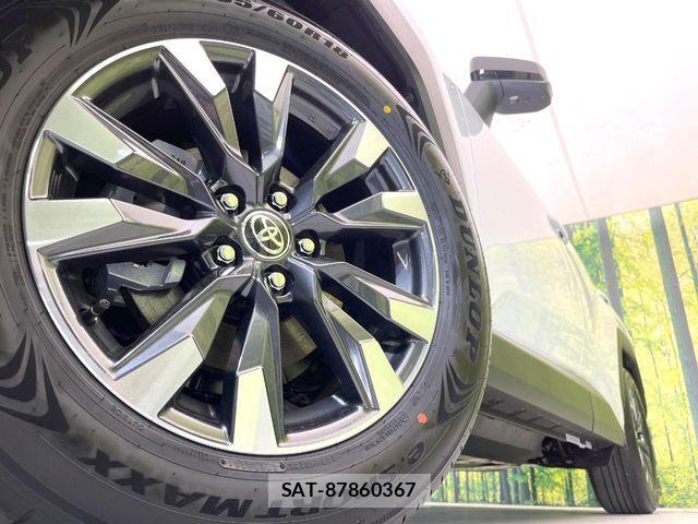 Toyota RAV4 2026-04 6911917-12