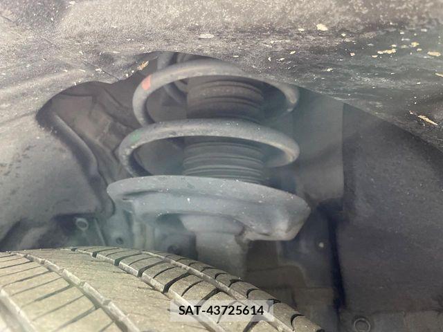 Toyota RAV4 2019-11 6911938-19