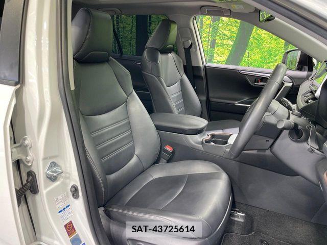 Toyota RAV4 2019-11 6911938-8