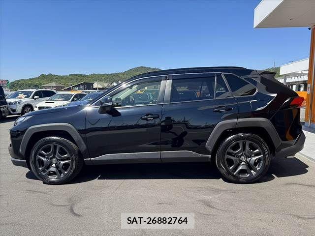 Toyota RAV4 2023-11 6911925-11