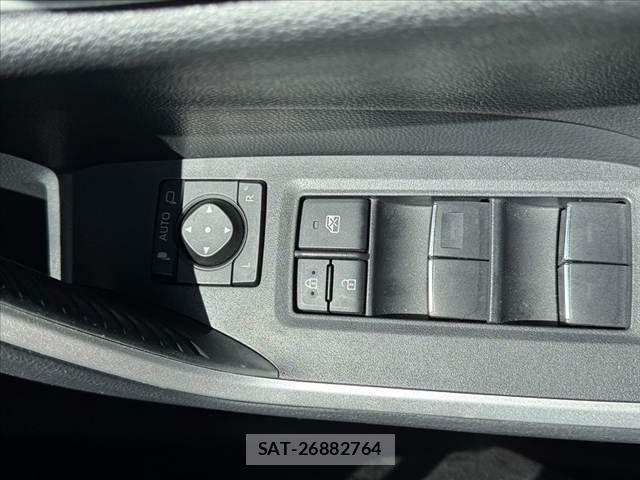 Toyota RAV4 2023-11 6911925-27