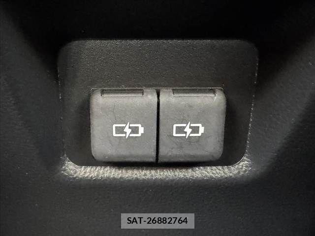 Toyota RAV4 2023-11 6911925-29