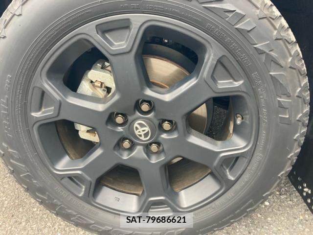 Toyota RAV4 2025-02 6911928-11