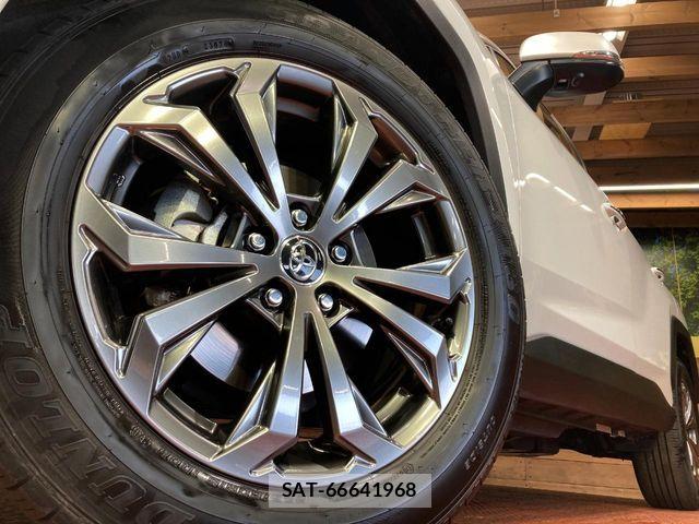 Toyota RAV4 2024-09 6997683-12