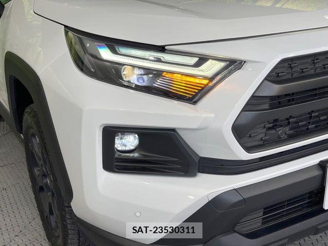 Toyota RAV4 2023-02 6997681-11