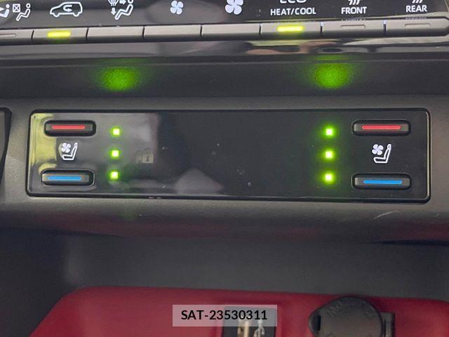 Toyota RAV4 2023-02 6997681-4