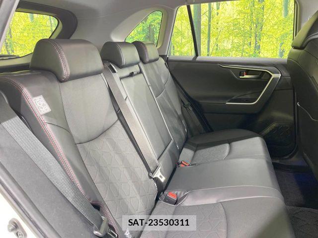 Toyota RAV4 2023-02 6997681-8