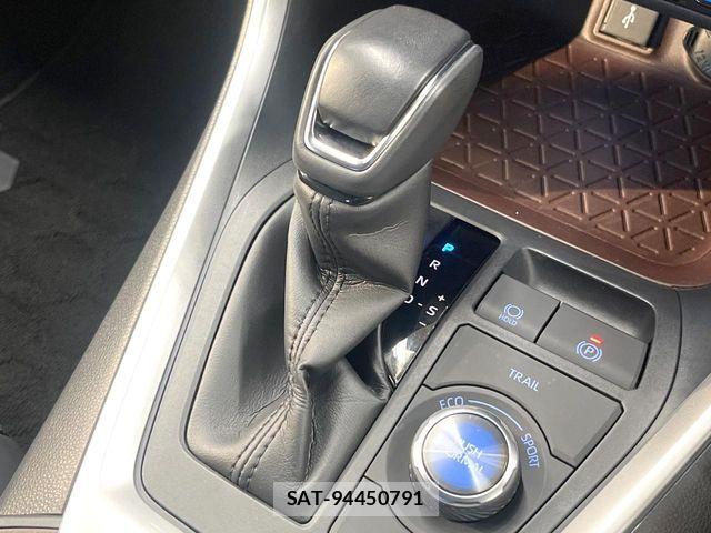 Toyota RAV4 2022-03 6997685-19