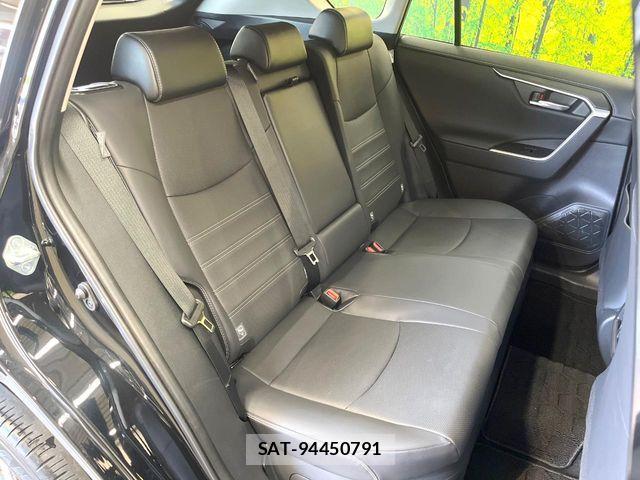 Toyota RAV4 2022-03 6997685-8