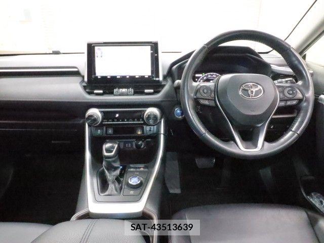 Toyota RAV4 2019-09 6997688-2