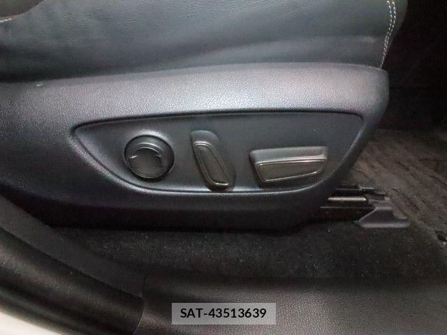 Toyota RAV4 2019-09 6997688-5