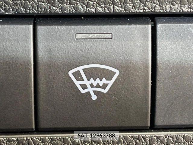 Toyota RAV4 2019-04 6997707-5