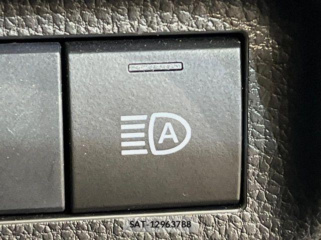 Toyota RAV4 2019-04 6997707-7