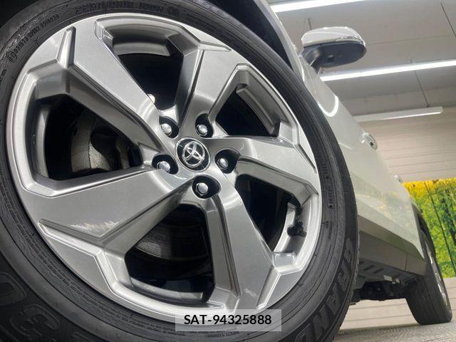 Toyota RAV4 2020-10 6997690-12