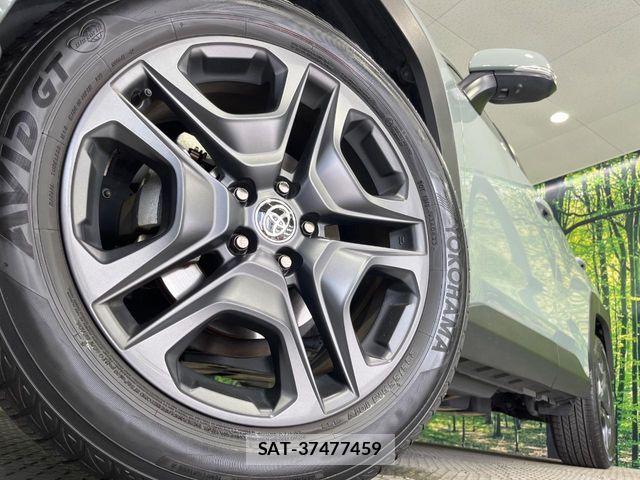 Toyota RAV4 2022-03 7021392-12