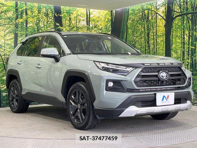 Toyota RAV4 2022-03 7021392-15