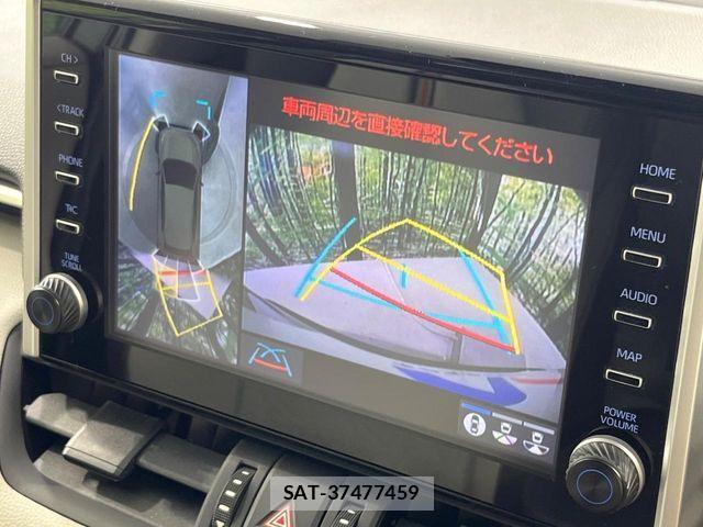 Toyota RAV4 2022-03 7021392-3