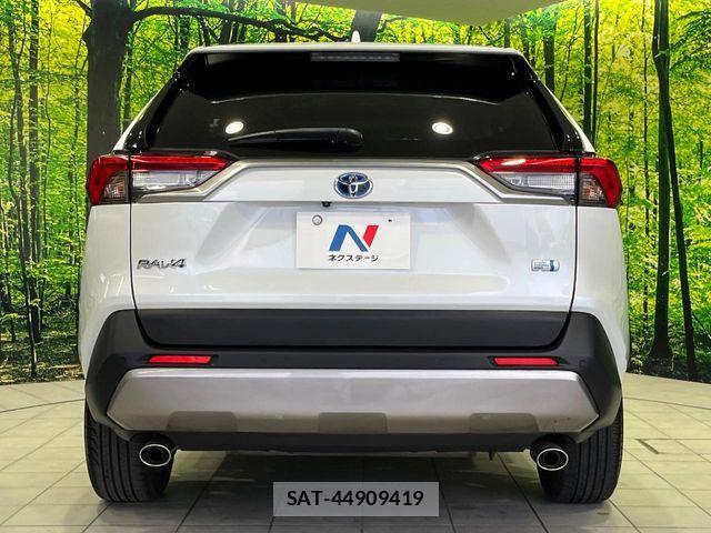 Toyota RAV4 2023-02 7021388-14