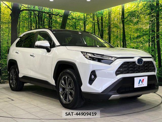 Toyota RAV4 2023-02 7021388-15