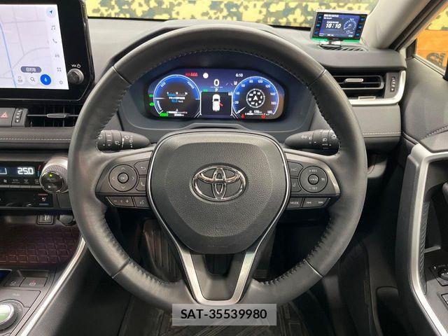 Toyota RAV4 2024-04 7021387-10