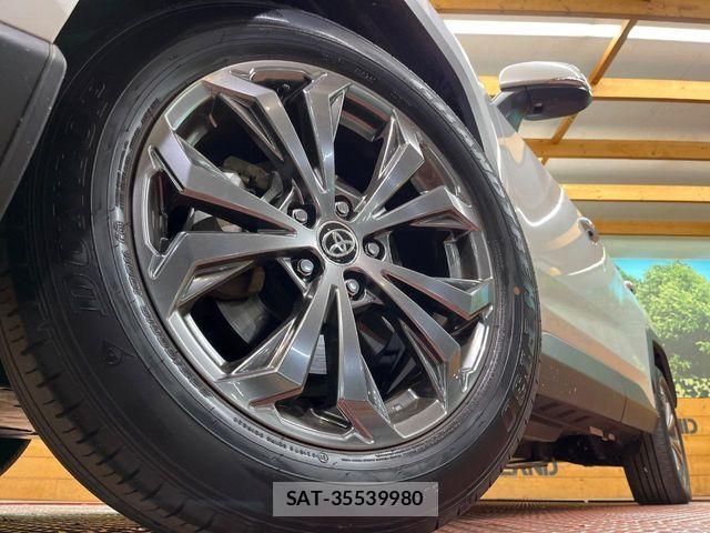 Toyota RAV4 2024-04 7021387-12