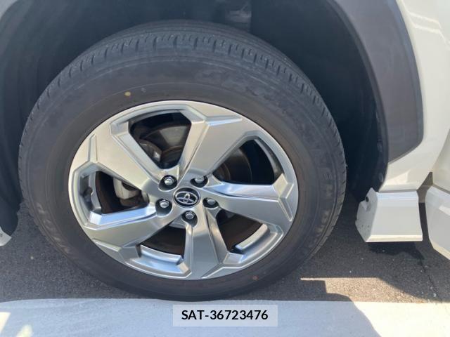Toyota RAV4 2019-07 7215539-5