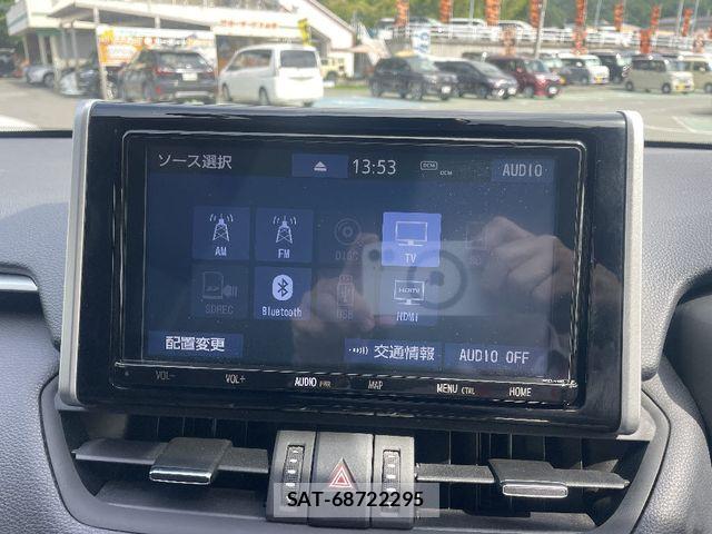 Toyota RAV4 2019-07 7224152-17