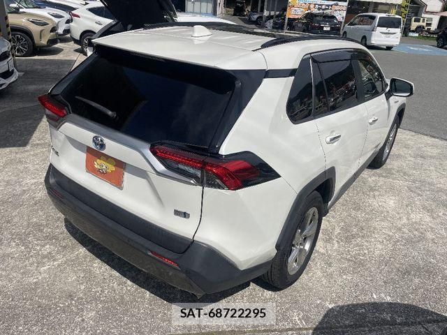 Toyota RAV4 2019-07 7224152-2