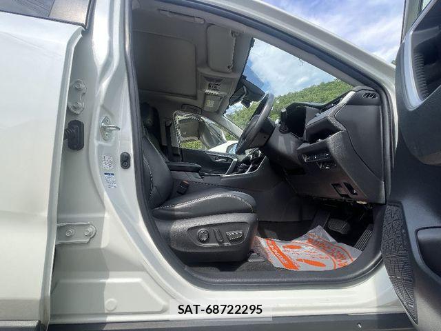 Toyota RAV4 2019-07 7224152-8