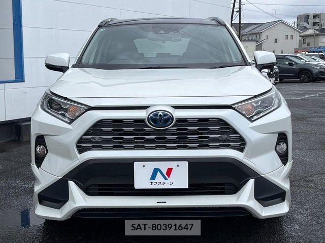 Toyota RAV4 2019-05 7218277-13