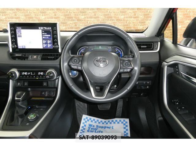 Toyota RAV4 2021-08 7224155-17