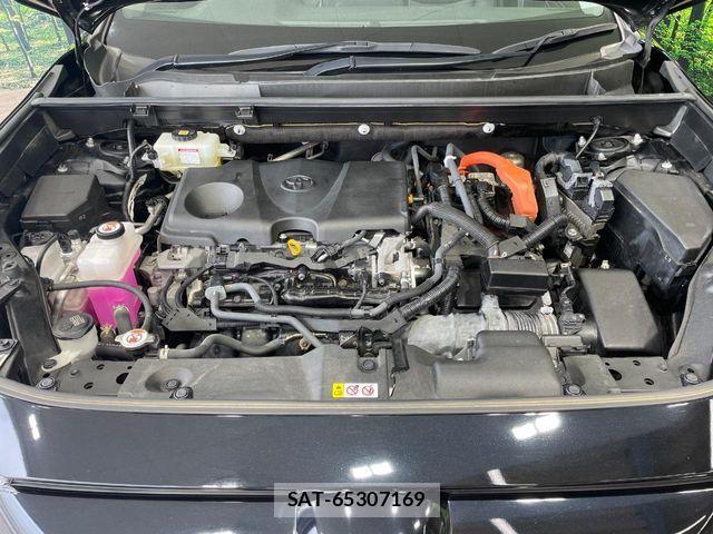 Toyota RAV4 2021-11 7216497-18