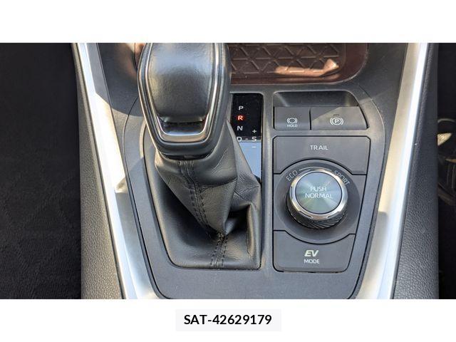 Toyota RAV4 2020-03 7224156-16