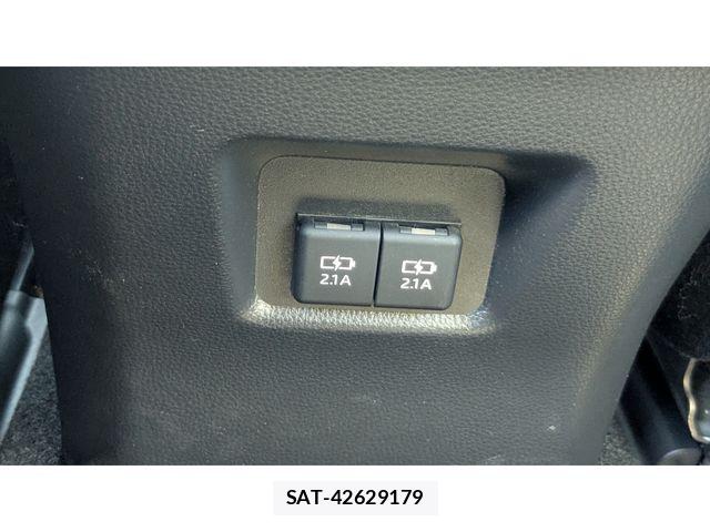 Toyota RAV4 2020-03 7224156-22