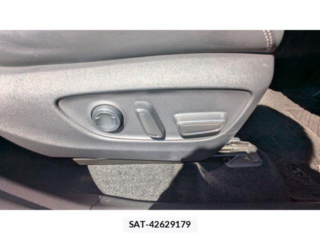 Toyota RAV4 2020-03 7224156-26