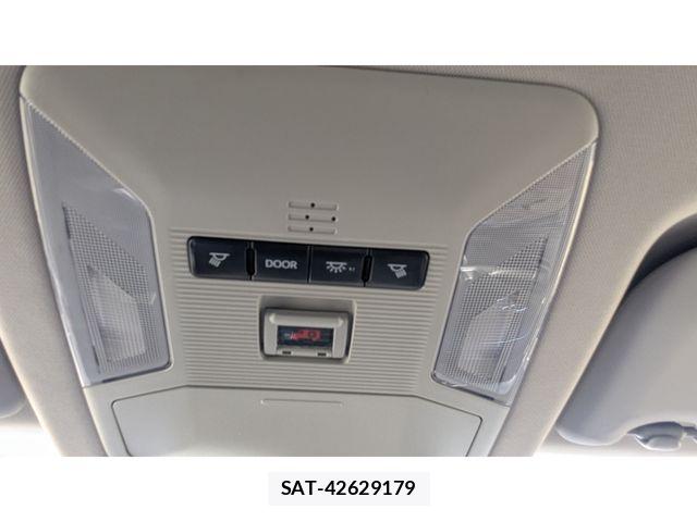 Toyota RAV4 2020-03 7224156-27