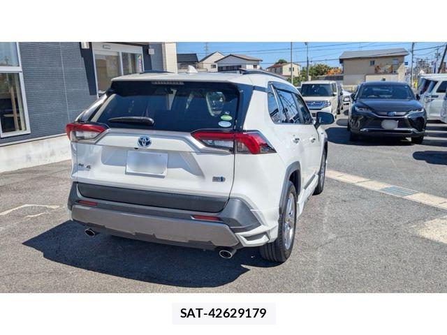 Toyota RAV4 2020-03 7224156-5