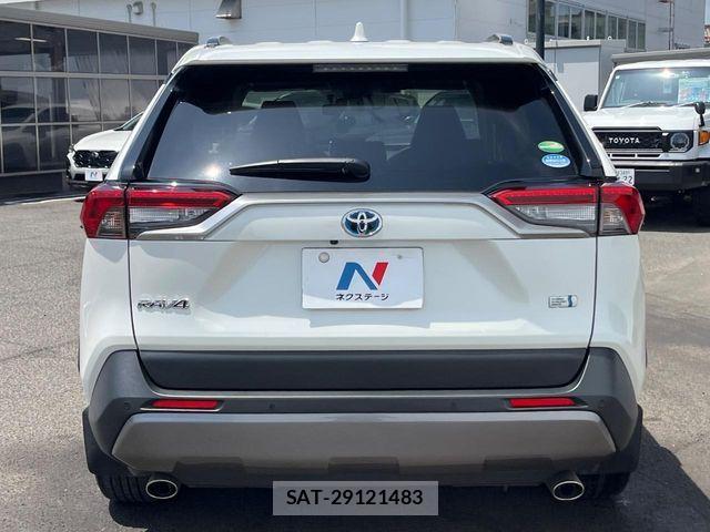 Toyota RAV4 2020-09 7215777-14