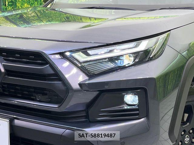 Toyota RAV4 2023-10 7218474-11