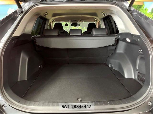 Toyota RAV4 2023-02 7224158-9