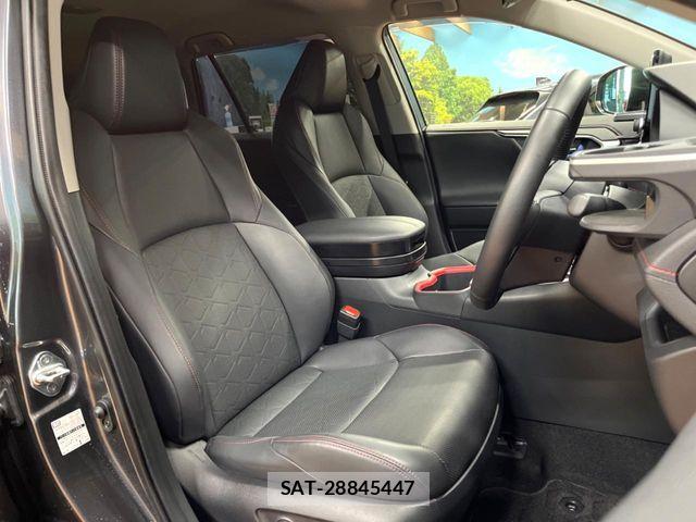 Toyota RAV4 2023-02 7224158-7