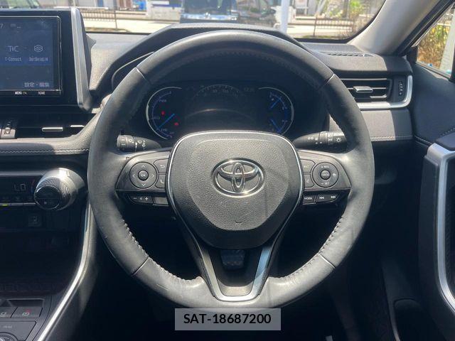 Toyota RAV4 2019-11 7215465-10